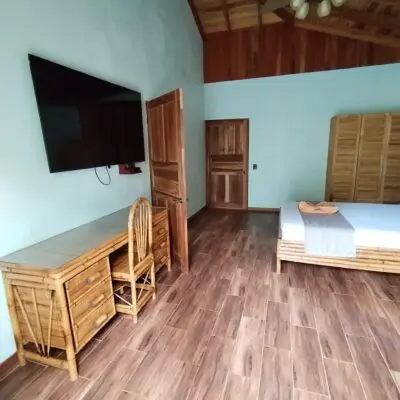 three-bedroom bungalow-19