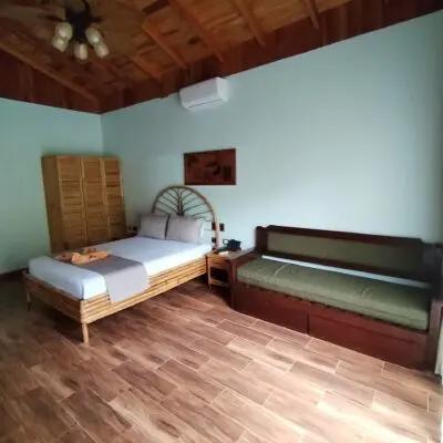 three-bedroom bungalow-3